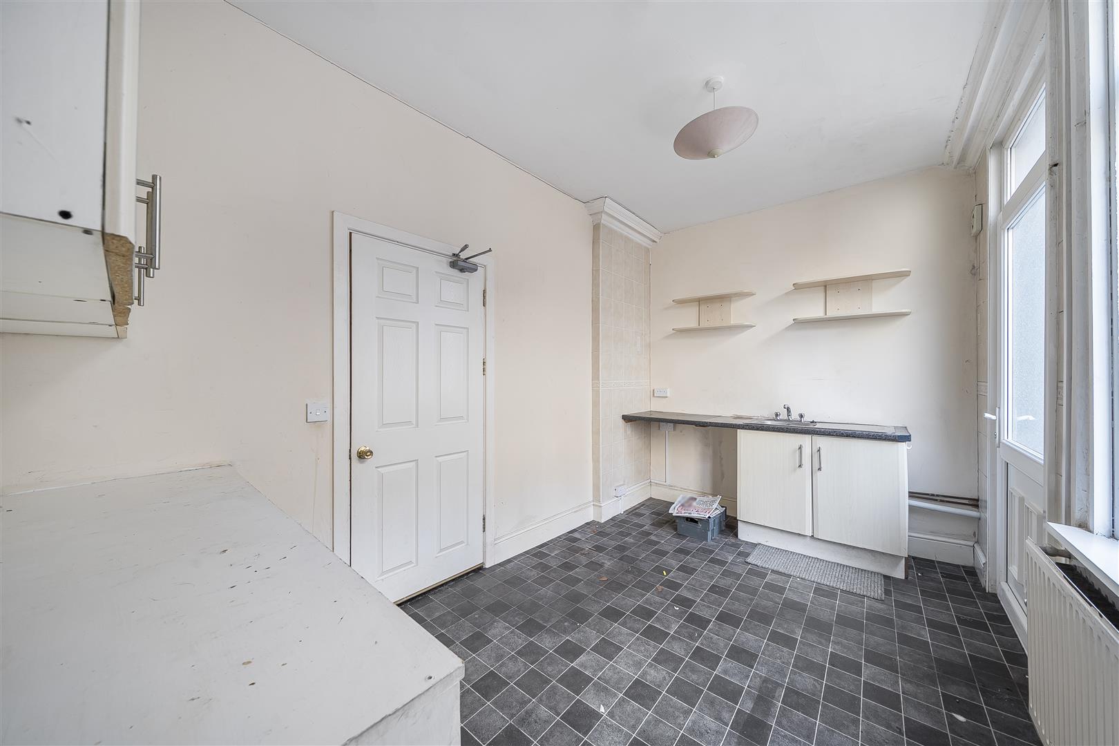 Glanmor Road, Uplands, Swansea, SA2 0PT